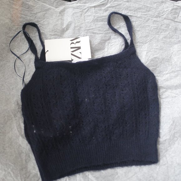 NWT BEADED EMBROIDERED WOOL BLEND KNIT NAVY TOP. - Picture 8 of 8
